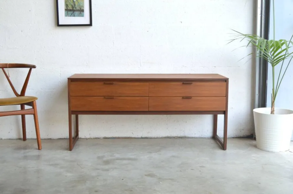 Enfilade console scandinave 137cm