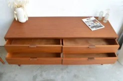 Enfilade console scandinave 137cm