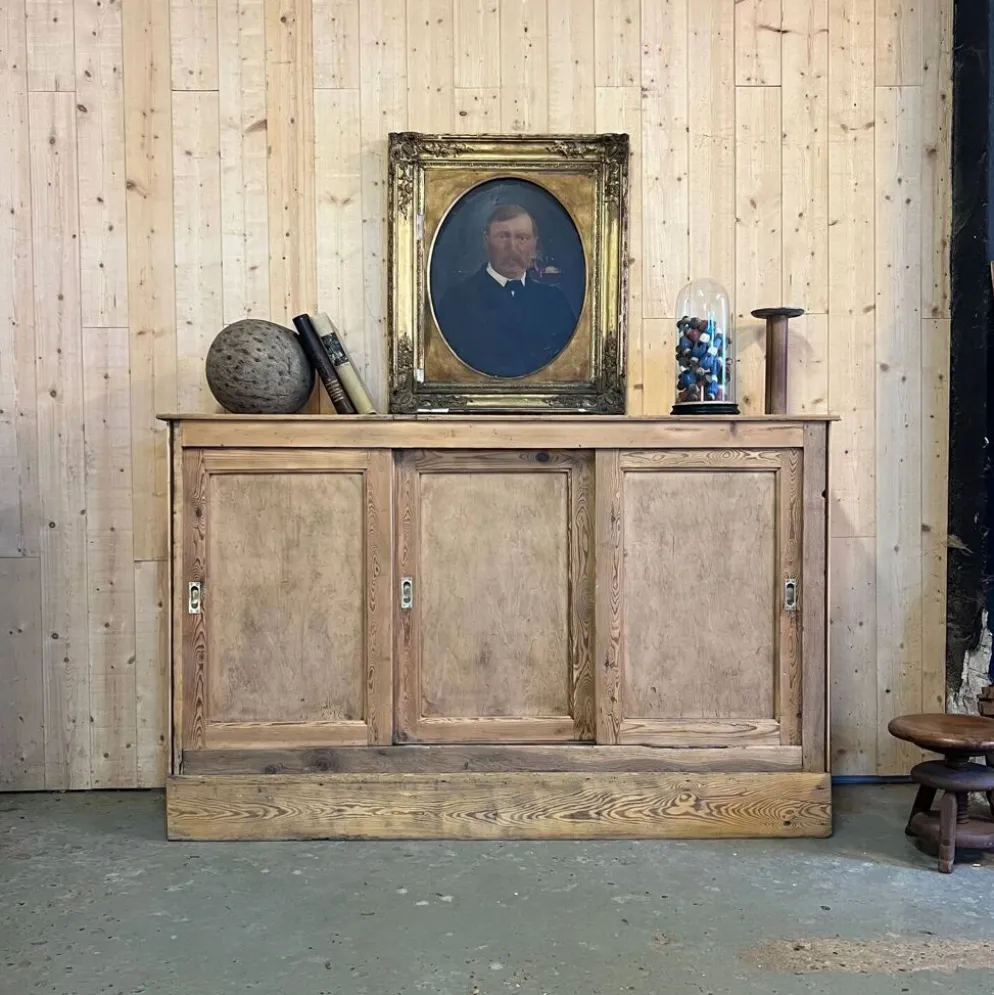 Enfilade d’atelier à portes coulissantes