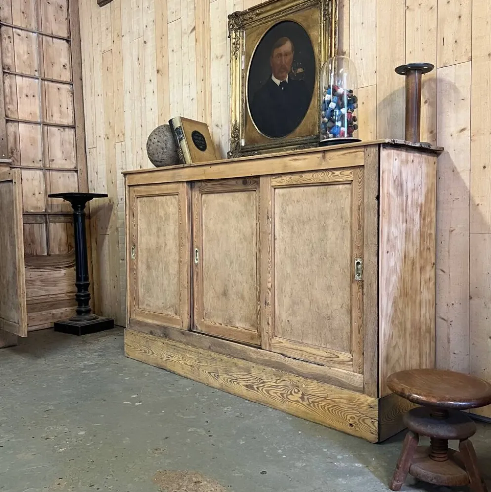 Enfilade d’atelier à portes coulissantes