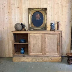 Enfilade d’atelier à portes coulissantes
