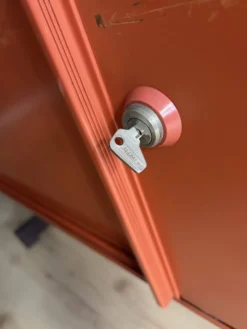Enfilade en Métal Orange par Ettore Sottsass pour Olivetti, Italie, 19