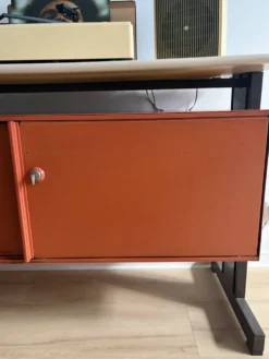 Enfilade en Métal Orange par Ettore Sottsass pour Olivetti, Italie, 19