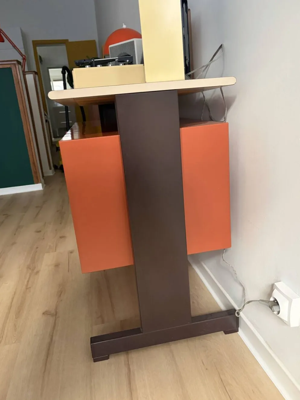 Enfilade en Métal Orange par Ettore Sottsass pour Olivetti, Italie, 19
