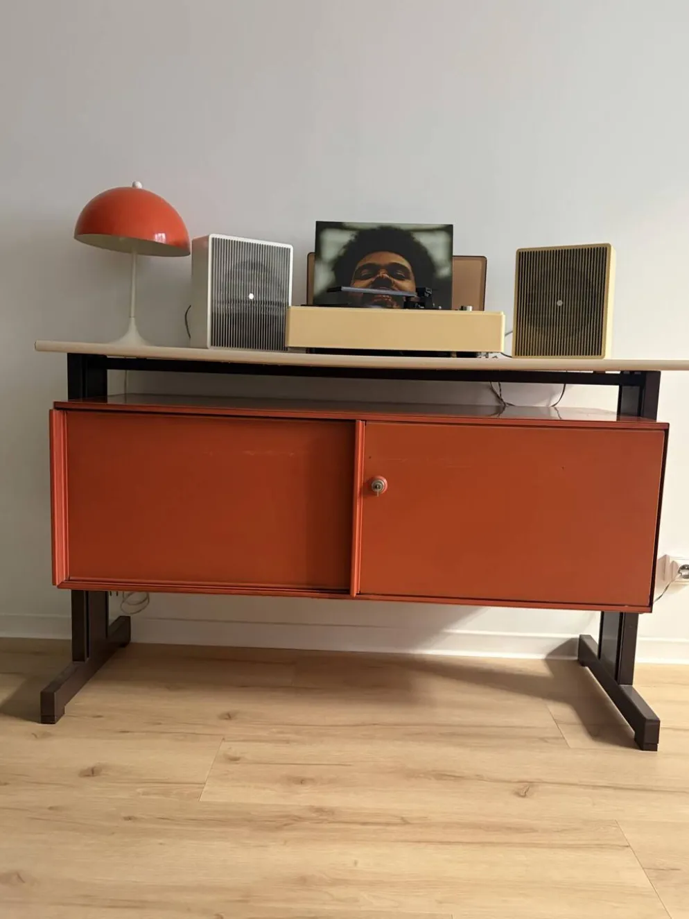 Enfilade en Métal Orange par Ettore Sottsass pour Olivetti, Italie, 19