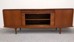 Enfilade en teck de Johannes Andersen pour Clausen & Son, Danemark 1960