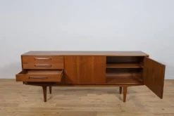 Enfilade en teck des années 1960 de G-Plan.