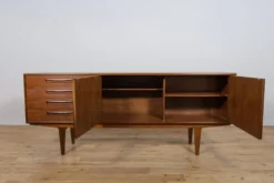 Enfilade en teck des années 1960 de G-Plan.