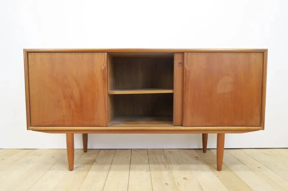 Enfilade en teck par Axel Christiansen pour ACO Møbler, Danemark 1960