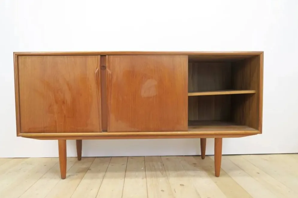 Enfilade en teck par Axel Christiansen pour ACO Møbler, Danemark 1960
