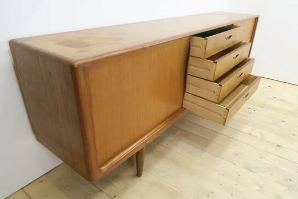Enfilade en teck par Henry Walter Klein pour Bramin Møbler, Danemark 1960