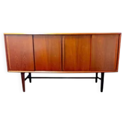 Enfilade en teck Svend åge Madsen, Danemark années 60