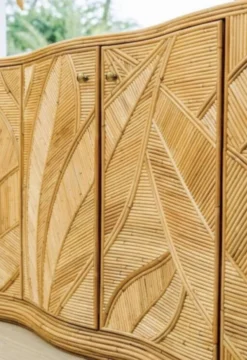 Enfilade « feuilles » en rotin