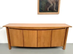Enfilade galbée Maison Regain en orme massif, 1970
