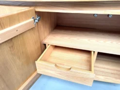 Enfilade galbée Maison Regain en orme massif, 1970