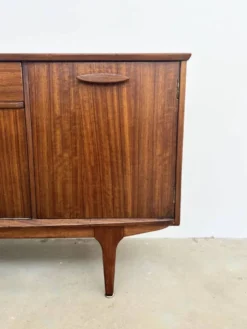 Enfilade Jentique en teck — 1 porte, 2 tiroirs & abattant bar, Angleterre années 50-60