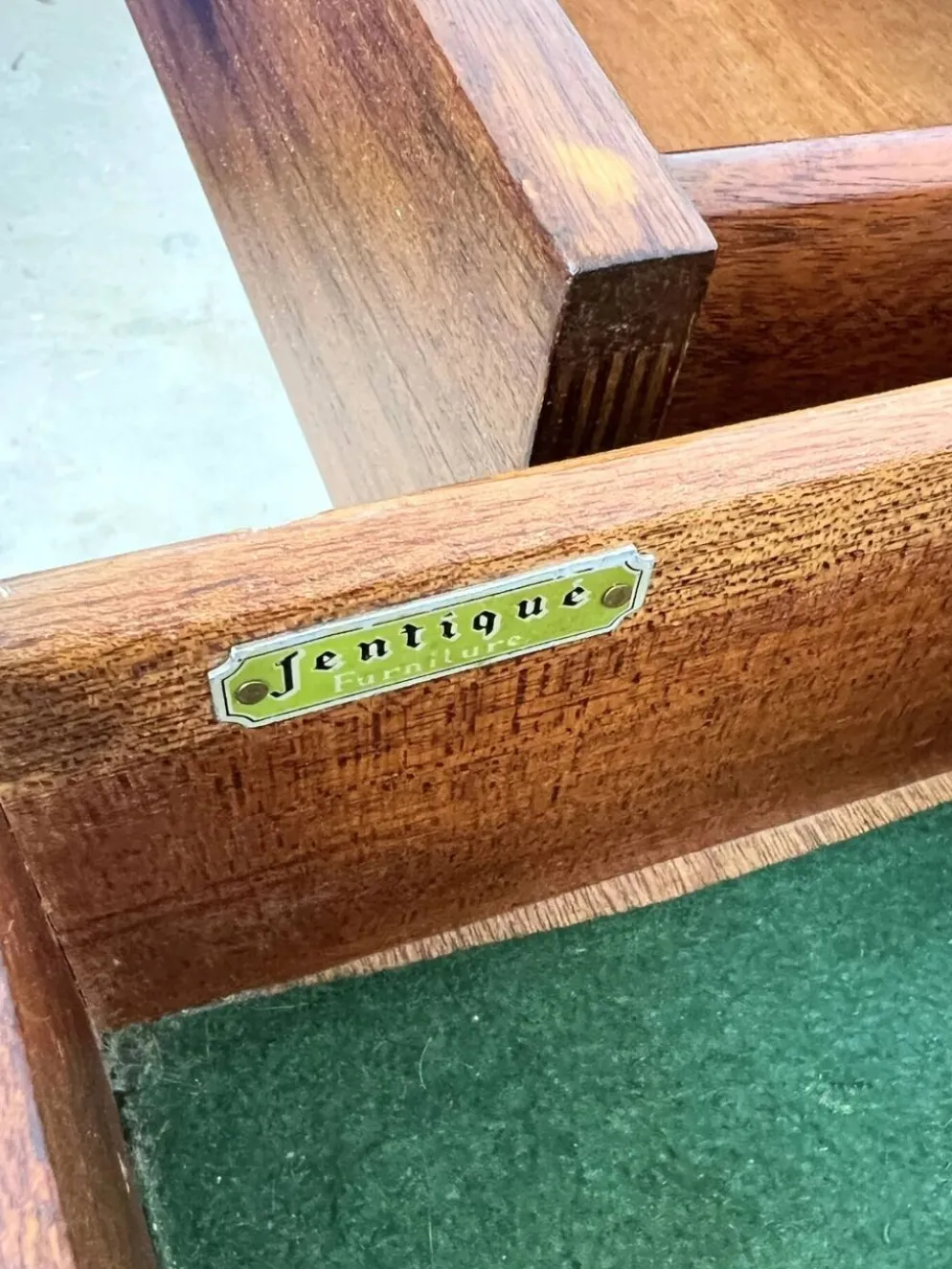 Enfilade Jentique en teck — 1 porte, 2 tiroirs & abattant bar, Angleterre années 50-60