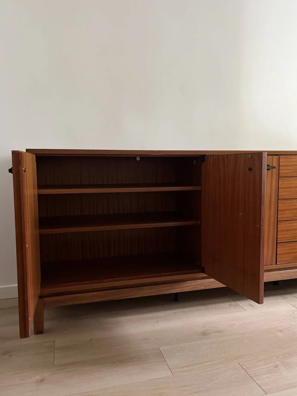 Enfilade Marcel Gascoin pour Alveole