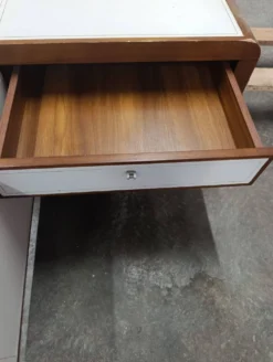 Enfilade / meuble tv cuir surpiqué par Michel boyer 60/70
