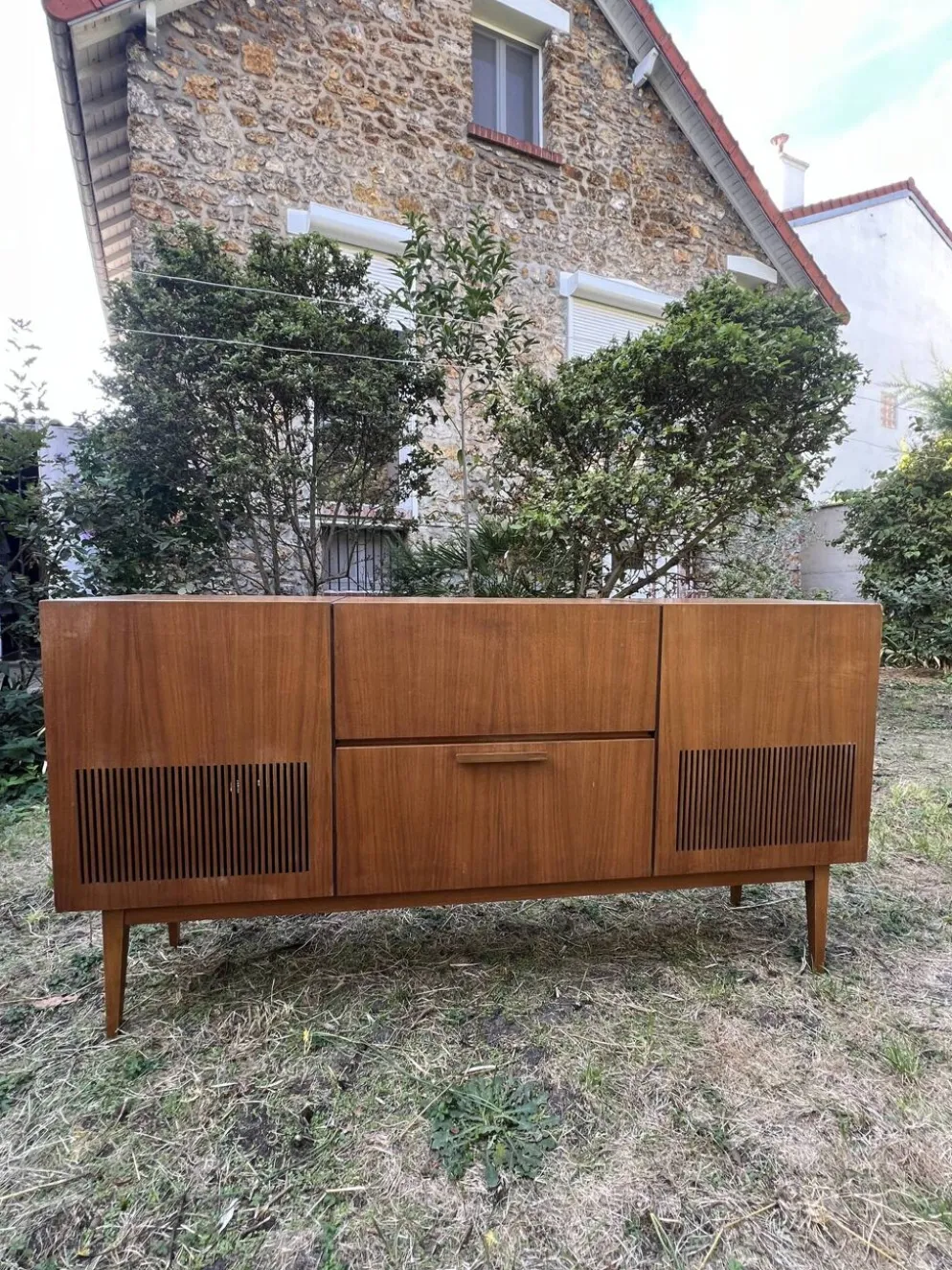 Enfilade mid-century tourne disque / meuble à vinyles
