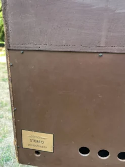 Enfilade mid-century tourne disque / meuble à vinyles
