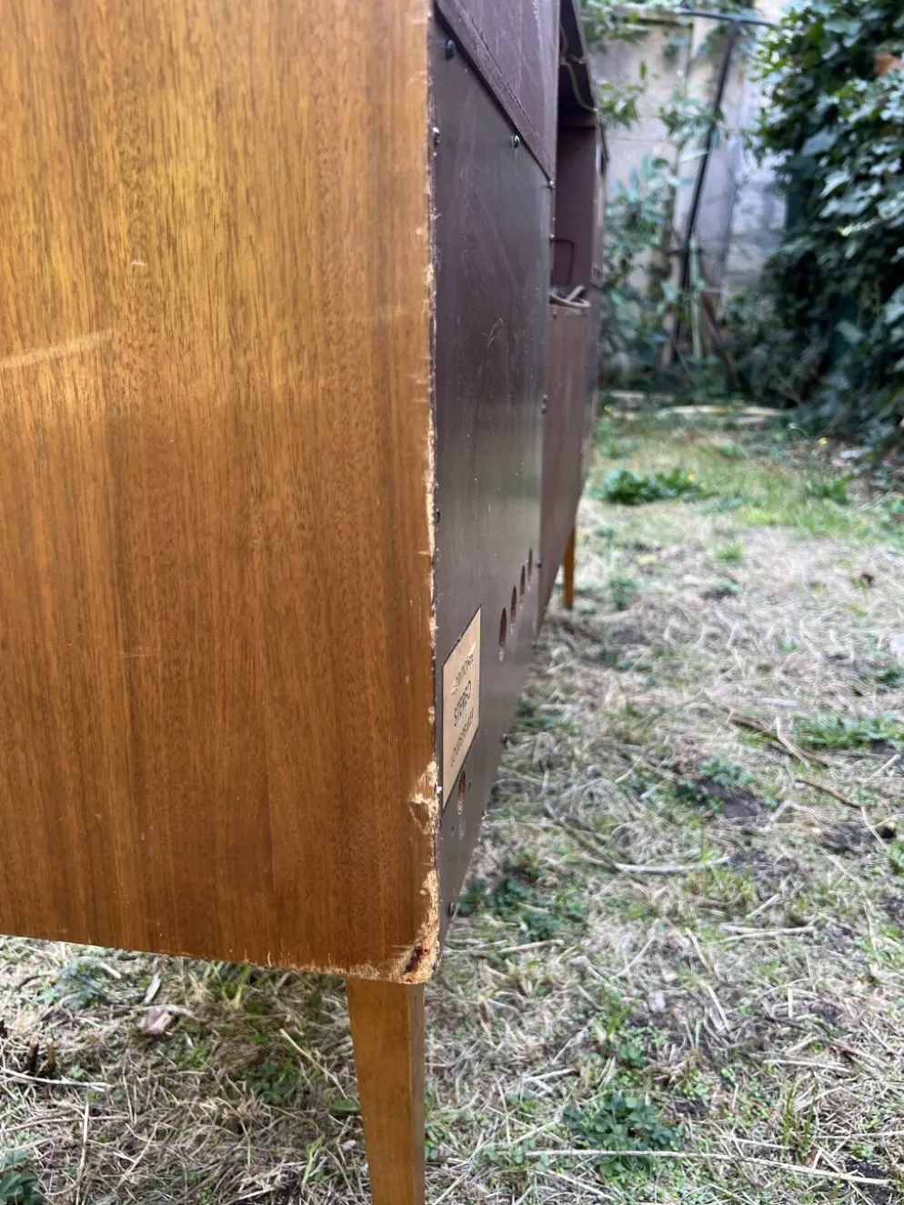 Enfilade mid-century tourne disque / meuble à vinyles