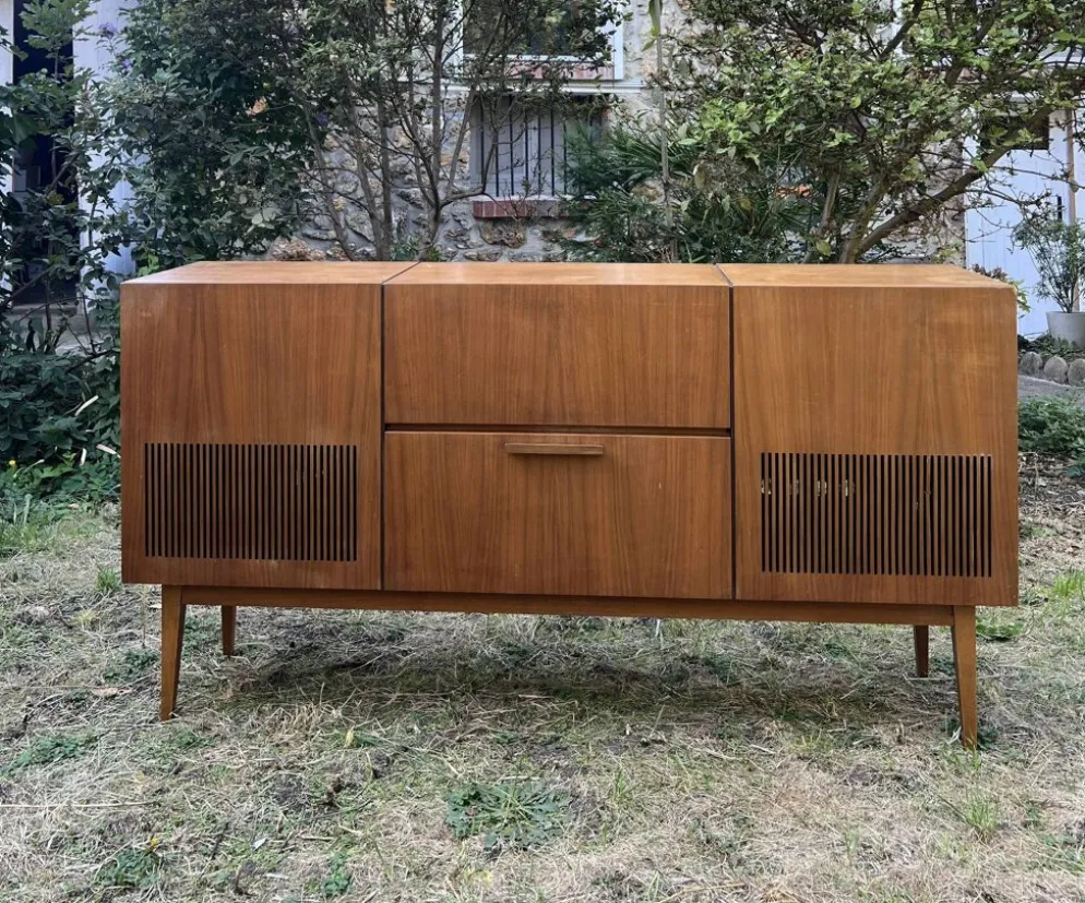 Enfilade mid-century tourne disque / meuble à vinyles