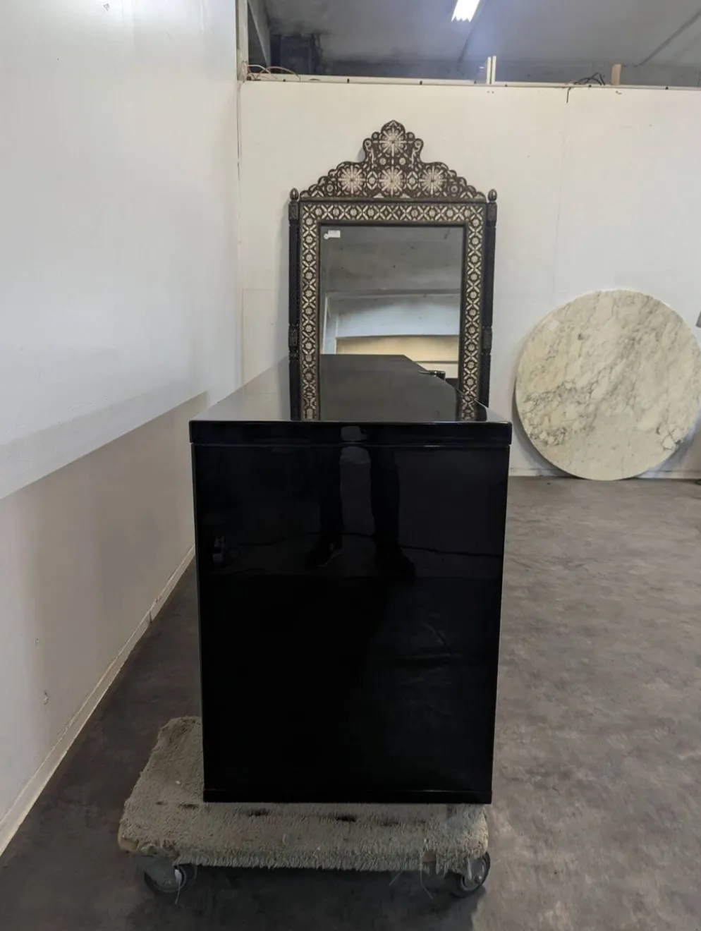 Enfilade Porch design éditée par Castelli