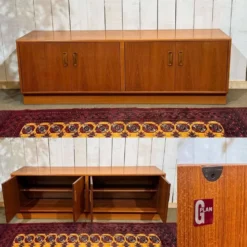 Enfilade 4 portes anglaise de la marque GPlan en teck des années 1970