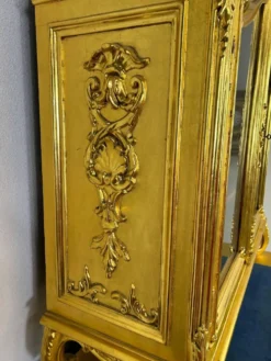 Enfilade Rococo dorée XVIIIe siècle