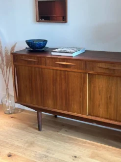 Enfilade scandinave « Einar » en palissandre