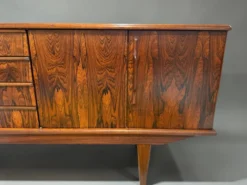Enfilade scandinave en palissandre de rio circa 1960 230 cm