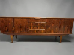 Enfilade scandinave en palissandre de rio circa 1960 230 cm