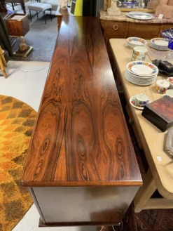 Enfilade scandinave en palissandre de rio circa 1960 230 cm