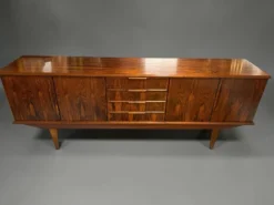 Enfilade scandinave en palissandre de rio circa 1960 230 cm