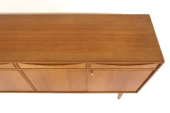 Enfilade scandinave en teck, Möbelfabriken Linden, Horda, Suède, 1960