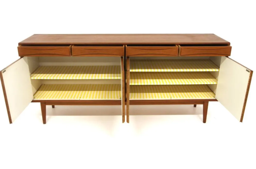 Enfilade scandinave en teck, Möbelfabriken Linden, Horda, Suède, 1960