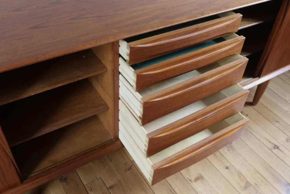 Enfilade scandinave vintage en teck Arne Vodder, 1960