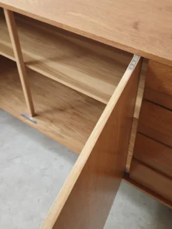 Enfilade tout bois U460 par Jiri Jiroutek pour Interier Praha