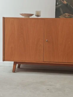 Enfilade tout bois U460 par Jiri Jiroutek pour Interier Praha