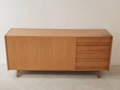Enfilade tout bois U460 par Jiri Jiroutek pour Interier Praha