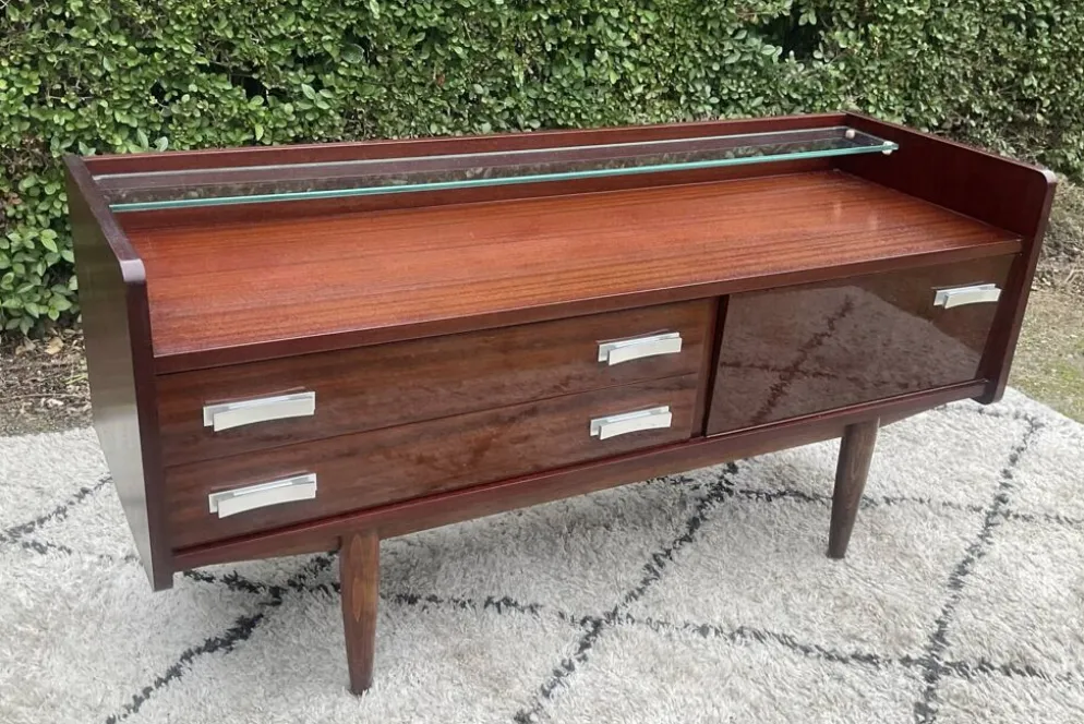 Enfilade tv en teck des années 60-70