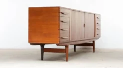 Enfilade U15 Johannes Andersen pour Uldum Mobelfabrik
