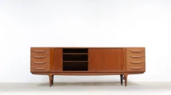 Enfilade U15 Johannes Andersen pour Uldum Mobelfabrik