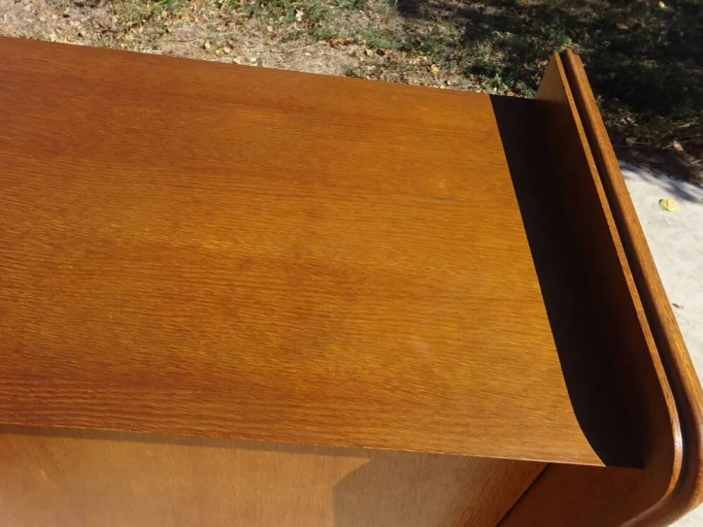 Enfilade vintage aux pieds compas par SAM