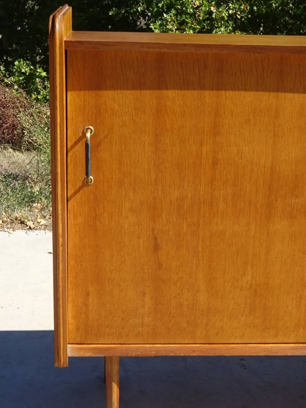 Enfilade vintage aux pieds compas par SAM