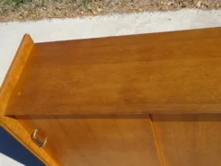 Enfilade vintage aux pieds compas par SAM