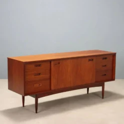 Enfilade vintage en teck avec tiroirs, Royaume-Uni, années 1960