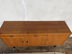 Enfilade vintage look scandinave pieds metal