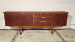 Enfilade vintage par Jentique 1960